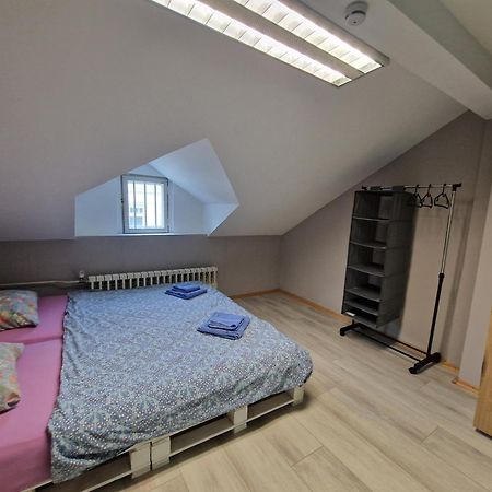 Lambo'S Corner Varna - Guest Rooms Extérieur photo