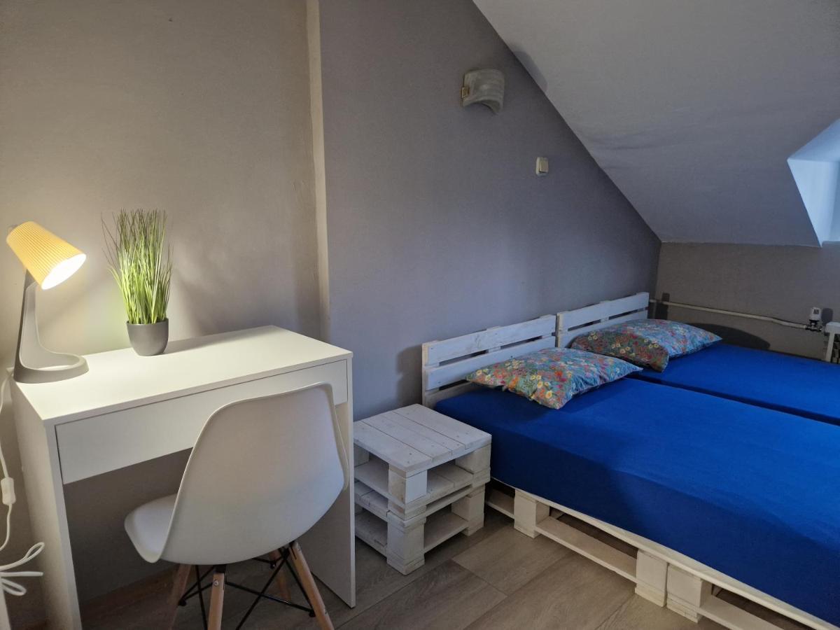 Lambo'S Corner Varna - Guest Rooms Extérieur photo