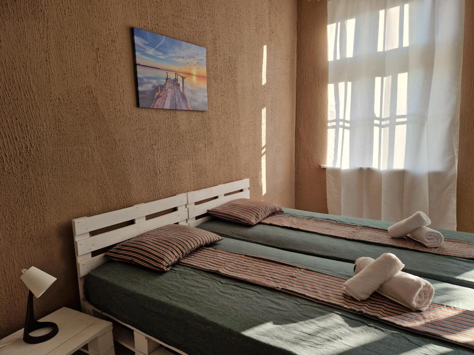 Lambo'S Corner Varna - Guest Rooms Extérieur photo