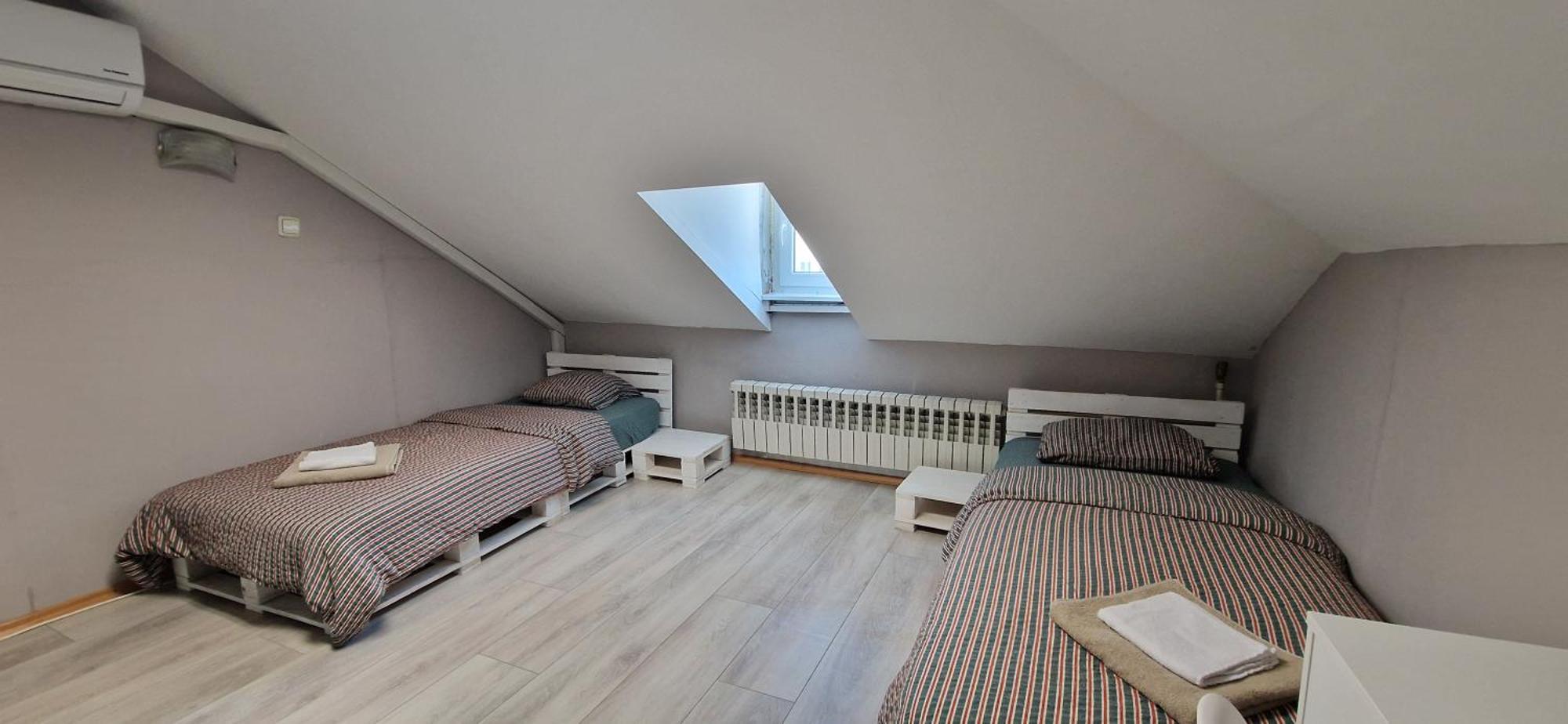 Lambo'S Corner Varna - Guest Rooms Extérieur photo