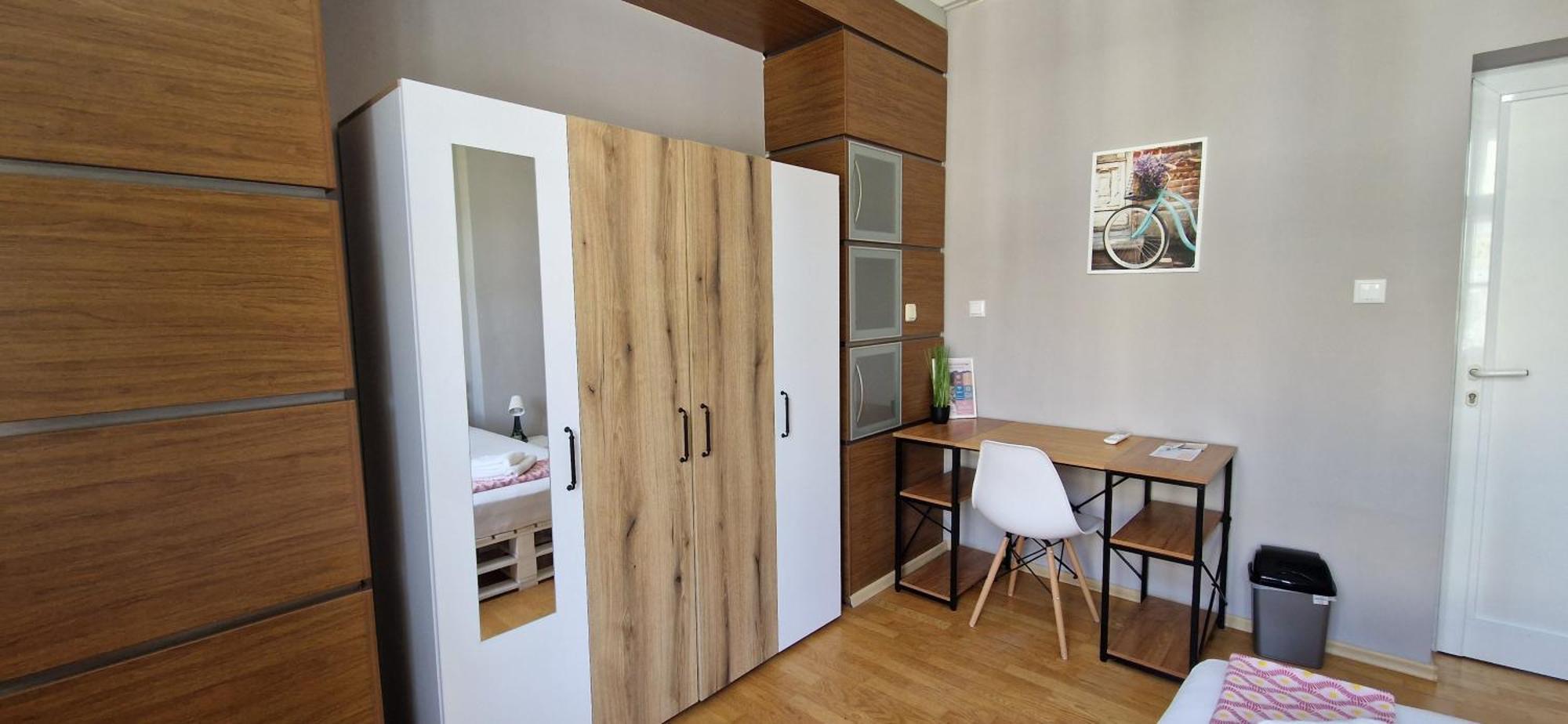 Lambo'S Corner Varna - Guest Rooms Extérieur photo
